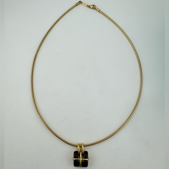 Vintage Tiffany & Co. Biscayne 18k Jade Pendant Necklace on 16" Omega Chain - Picture 1 of 11